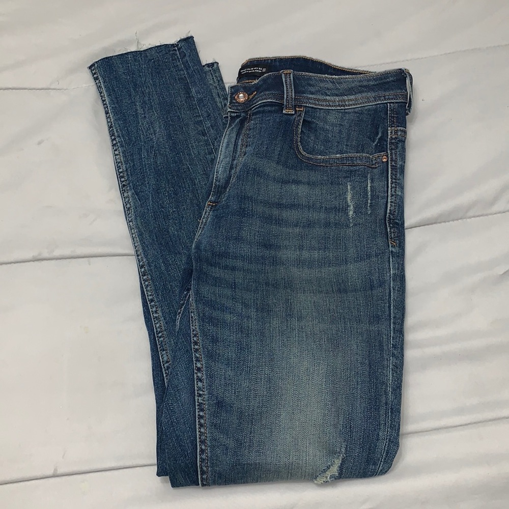 ZARA HIGH WAISTED SKINNY JEANS- DARK WASH